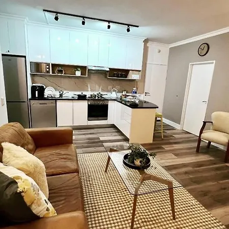 Modern, Trendy And Comfortable 2 Bedroom Apartment In Kapstadt Exterior foto